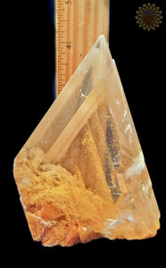 High-grade Selenite